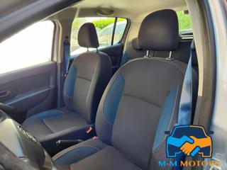 DACIA Sandero usata, con Autoradio