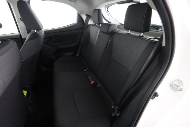 TOYOTA Yaris usata 3