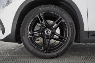 MERCEDES-BENZ CLA usata 13