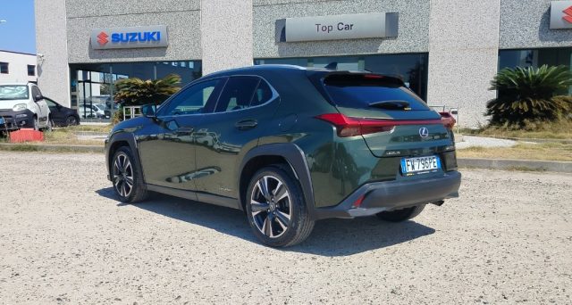 LEXUS UX 250h usata, con Airbag laterali