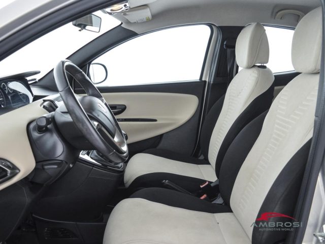 LANCIA Ypsilon usata 8