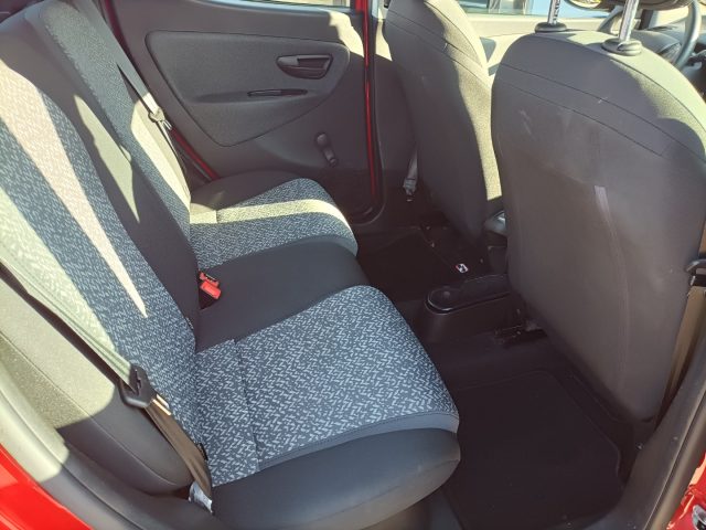 LANCIA Ypsilon usata, con Servosterzo