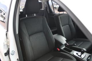TOYOTA Hilux usata, con Park Distance Control