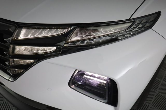 HYUNDAI Tucson usata 8