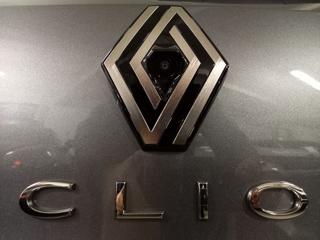 RENAULT Clio usata, con Sedile posteriore sdoppiato