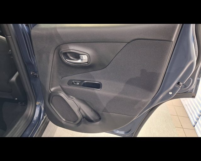 JEEP Renegade usata, con Sensori di parcheggio posteriori