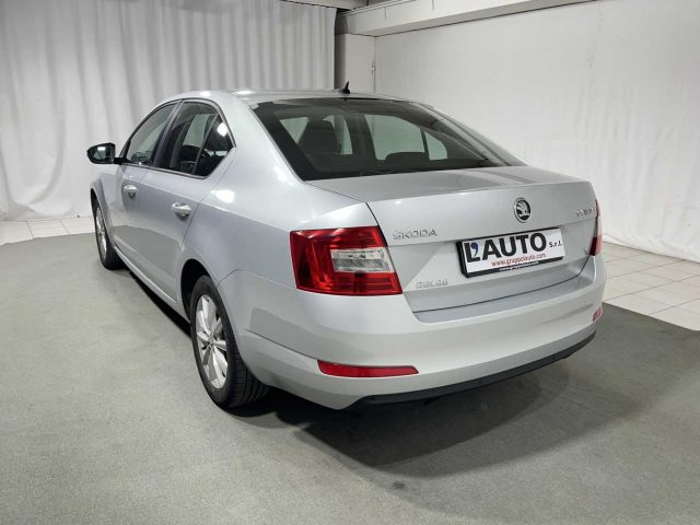 SKODA Octavia usata, con Airbag Passeggero