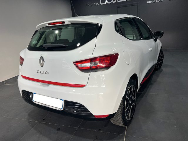 RENAULT Clio usata, con Alzacristalli elettrici