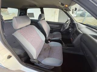 PEUGEOT 106 usata 12