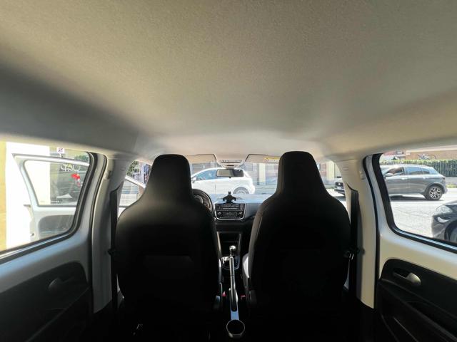 VOLKSWAGEN up! usata, con Servosterzo