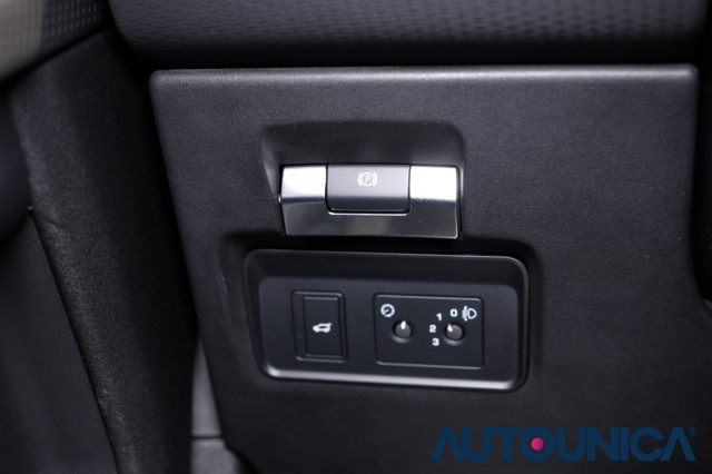 LAND ROVER Range Rover Evoque usata, con Sensori di parcheggio posteriori