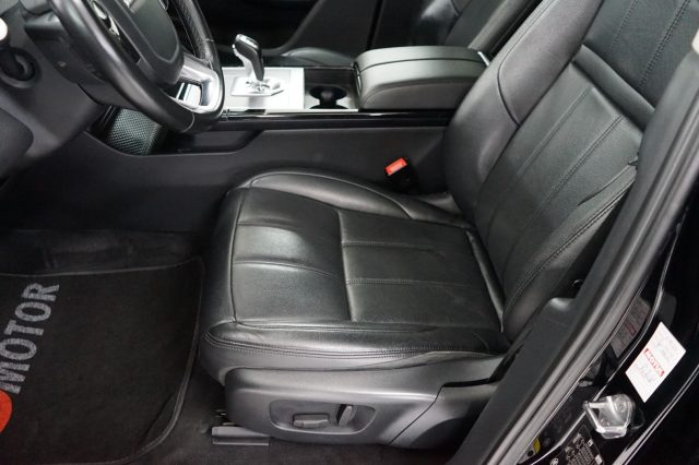 LAND ROVER Range Rover Evoque usata, con Bracciolo