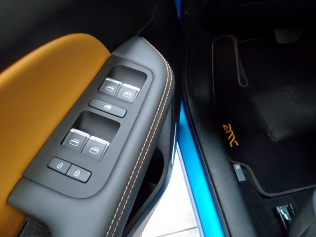 EMC Wave 3 usata, con Isofix