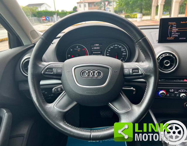 AUDI A3 usata, con Park Distance Control