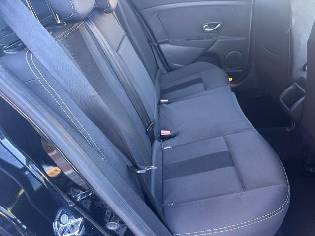 RENAULT Megane usata, con Bluetooth