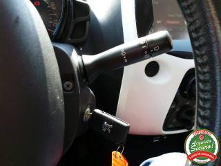 PEUGEOT 108 usata, con Telecamera per parcheggio assistito