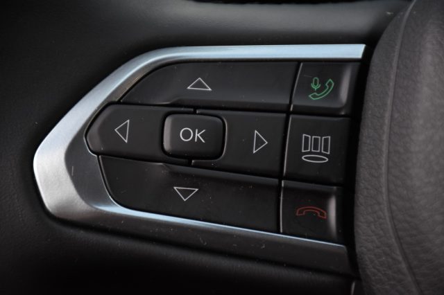 JEEP Compass usata, con Volante in pelle
