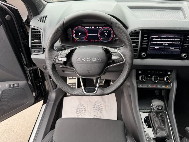 SKODA Karoq usata, con Boardcomputer