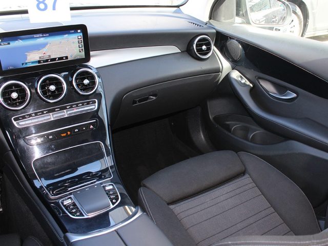 MERCEDES-BENZ GLC 220 usata, con Regolazione elettrica sedili