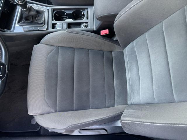 VOLKSWAGEN Golf usata, con Fendinebbia