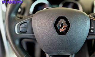 RENAULT Clio usata, con Specchietti laterali elettrici