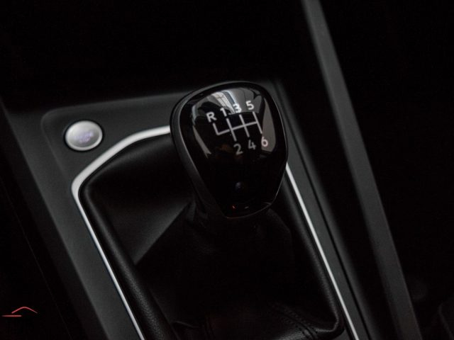 VOLKSWAGEN Golf Variant usata, con Isofix