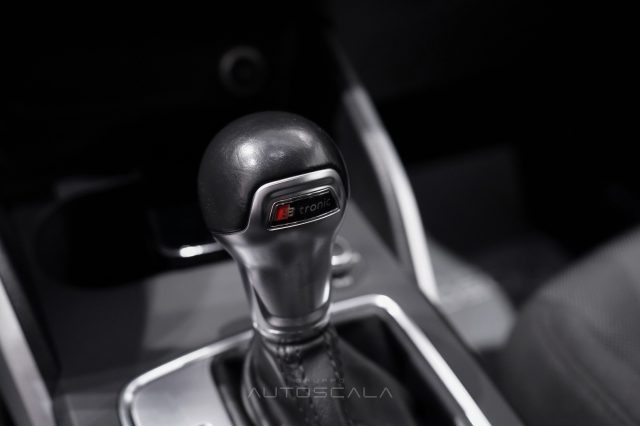 AUDI Q2 usata, con Touch screen