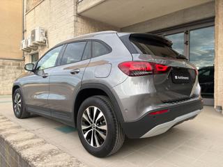 MERCEDES-BENZ GLA 180 usata, con Boardcomputer