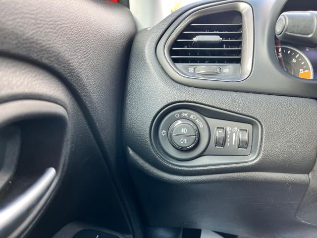 JEEP Renegade usata, con Autoradio