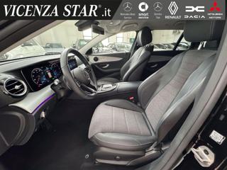 MERCEDES-BENZ E 220 usata, con Cerchi in lega