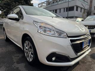 PEUGEOT 208 usata, con Airbag