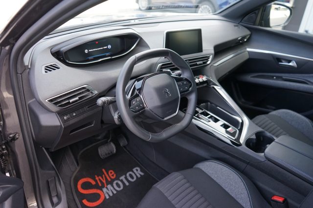 PEUGEOT 3008 usata, con Cerchi in lega