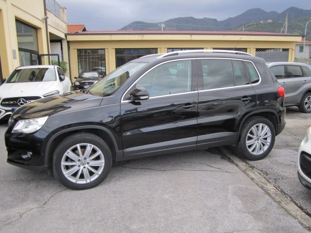VOLKSWAGEN Tiguan usata, con Airbag laterali