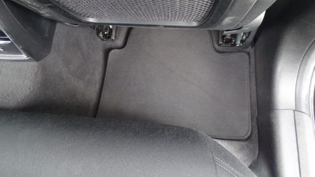 BMW 320 usata 83
