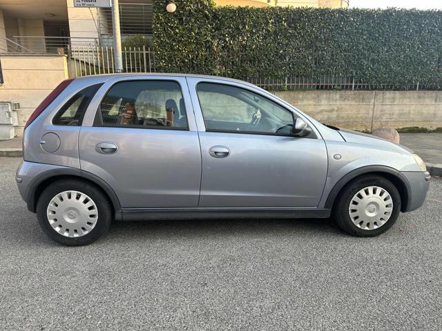 OPEL Corsa usata, con Airbag Passeggero