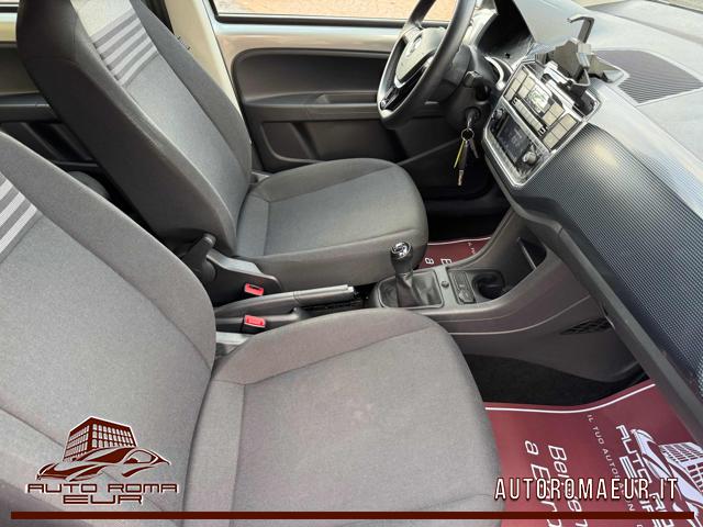 VOLKSWAGEN up! usata, con Controllo vocale