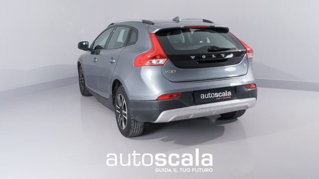 VOLVO V40 Cross Country usata, con Airbag Passeggero
