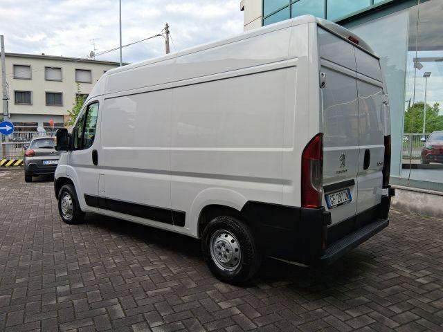 PEUGEOT Boxer usata, con Climatizzatore