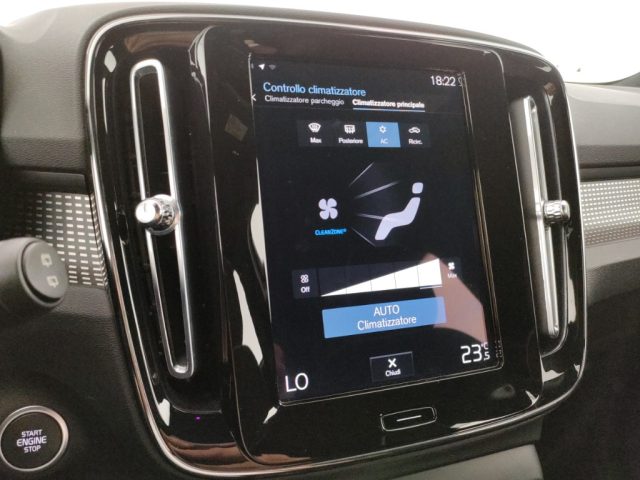 VOLVO XC40 usata, con Sistema di navigazione