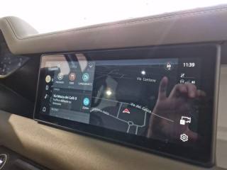 LAND ROVER Defender usata, con Park Distance Control