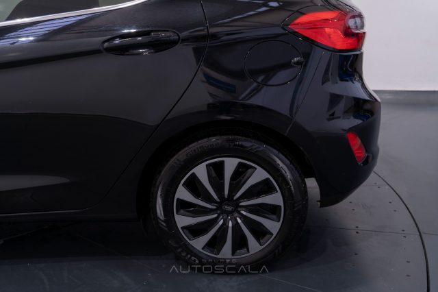 FORD Fiesta usata, con Sensori di parcheggio posteriori