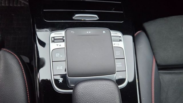 MERCEDES-BENZ A 200 usata, con Luci diurne LED