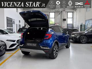 RENAULT Captur usata, con Volante in pelle