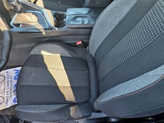 PEUGEOT 3008 usata, con Chiusura centralizzata