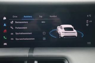 PORSCHE Taycan usata, con Servosterzo