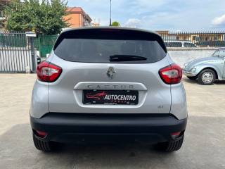 RENAULT Captur usata, con Alzacristalli elettrici