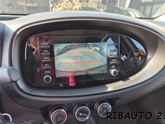 TOYOTA Aygo X usata, con Autoradio digitale