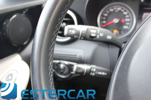 MERCEDES-BENZ C 220 usata, con Servosterzo