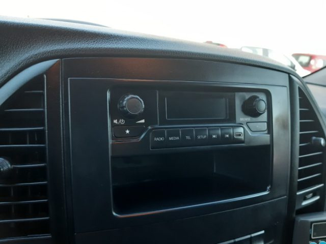 MERCEDES-BENZ Vito usata, con Climatizzatore