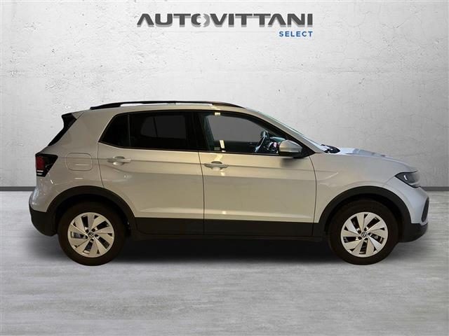 VOLKSWAGEN T-Cross usata, con Autoradio